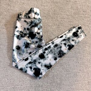 Terez black and white tie dye leggings with stars